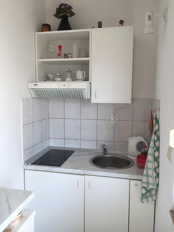Apartments Bilic Nemira 奥米什 外观 照片